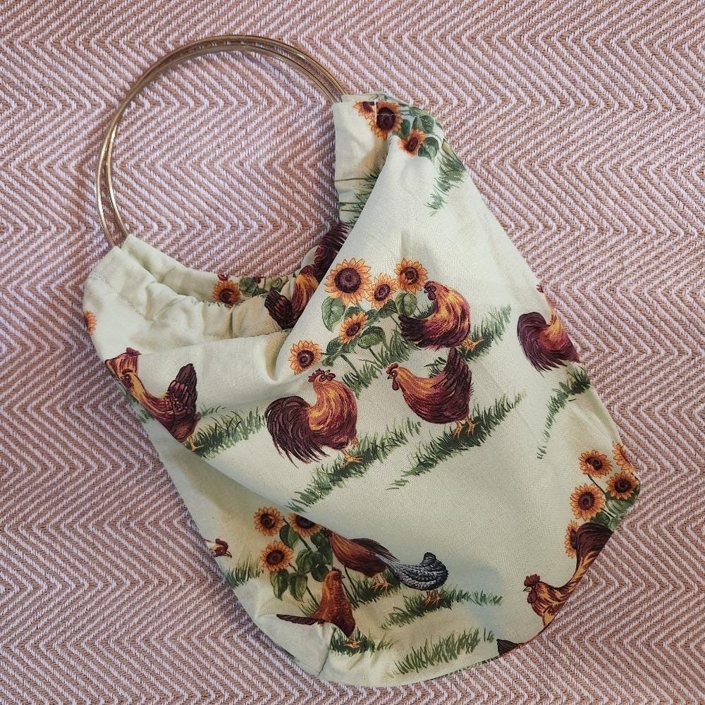 Chicken purse ! Cotton bag metal band, handmade, adorable new.